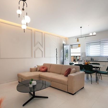 Kalopsia Home 레팀노 외부 사진