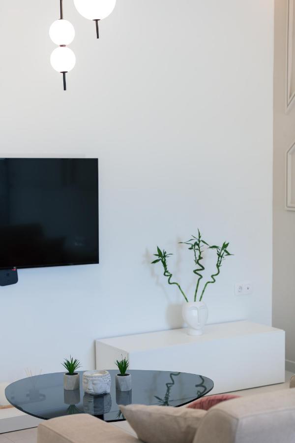 Kalopsia Home 레팀노 외부 사진