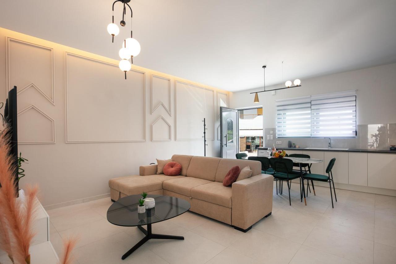 Kalopsia Home 레팀노 외부 사진