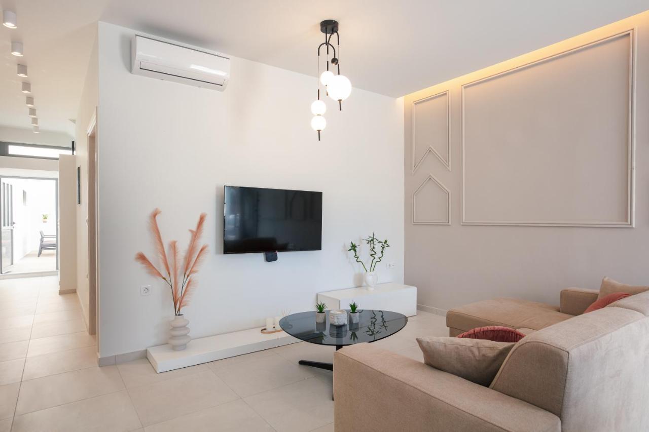 Kalopsia Home 레팀노 외부 사진